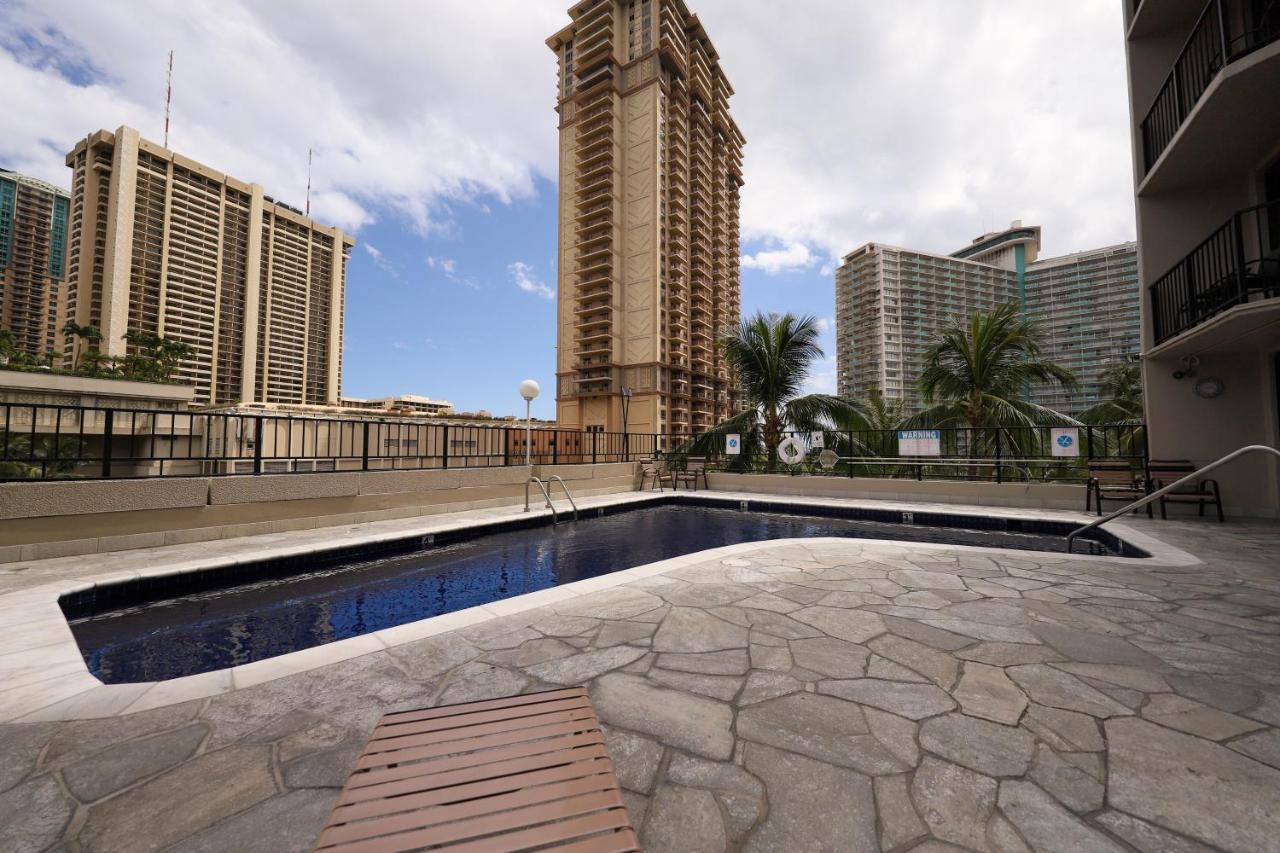 Apartments At Palms Waikiki Honolulu Exterior photo